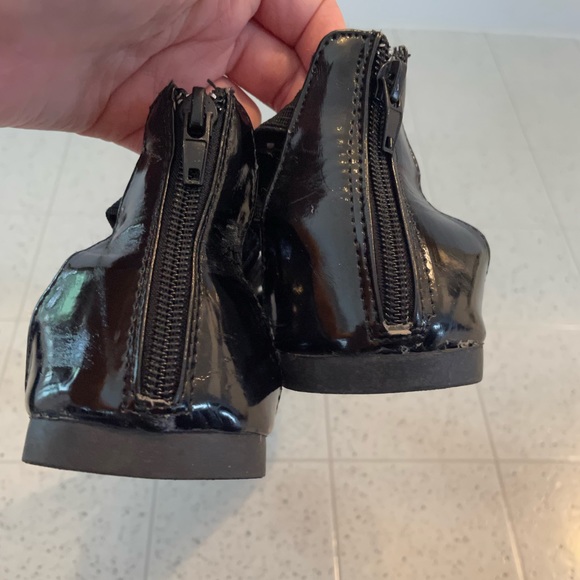 Black Sandals - Picture 7 of 7